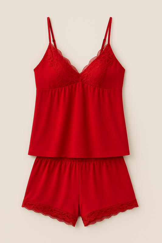 Lunassie Kırmızı Dantel Detaylı Kadın Gecelik Takımı – Şortlu Pijama Seti